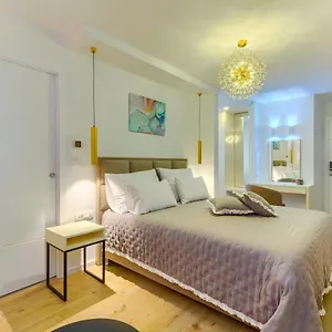 Irini Luxury Croacia