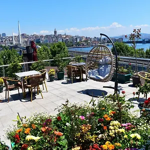 Roof Halic Istambul