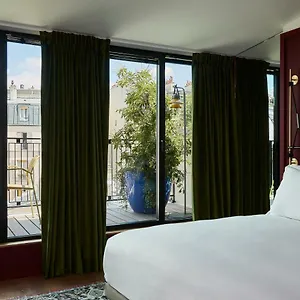Le Ballu Отель Париж